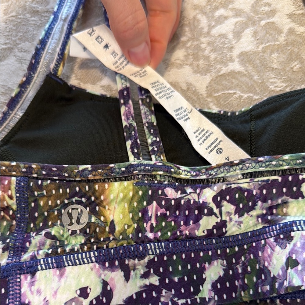 Multicolor Patterned Sports Bra - Picture 3 of 3